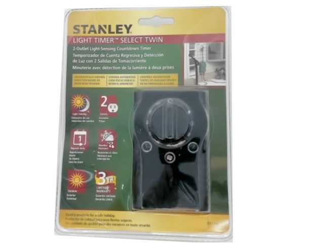 Light Sensing Countdown Timer 2 Outlets Outdoor Stanley (endcap)