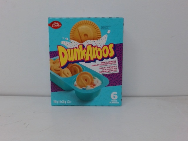 Dunkaroos Vanilla Cookies & Rainbow Sprinkles Frosting 168g. Betty Crocker