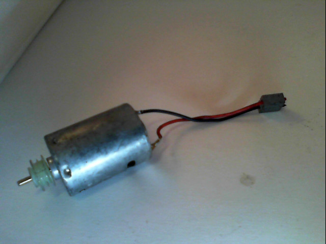 Motor 6vdc to 12vdc 50ma 4krpm w/Pulley (10 for $8.99)