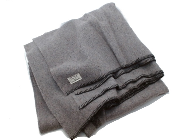 Canadian military blanket - new - net 60x84 inch Copp Woolen Mills, LTD 1951 mothproofed