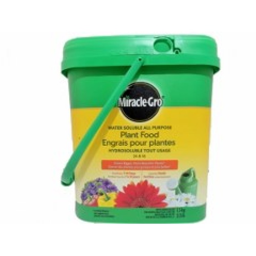 Plant Food 1.5kg. All Purpose Miracle Gro