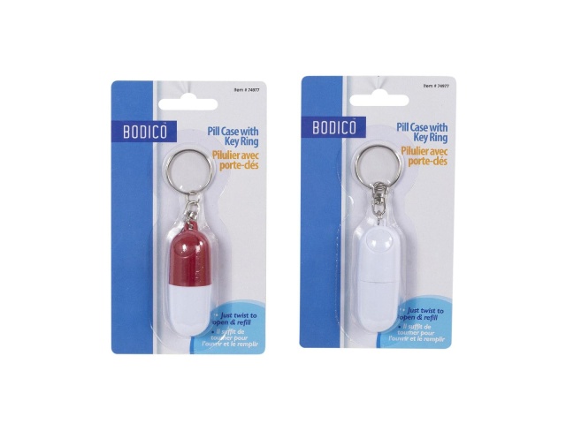 PILL CASE KEYCHIAN, 6X2.5CM 2ASST BODICO